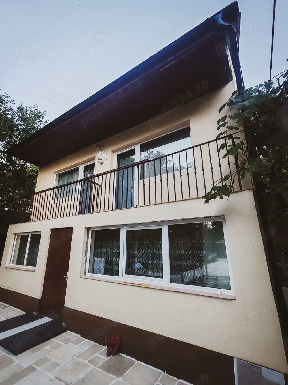 Închiriez cabana 3 insule