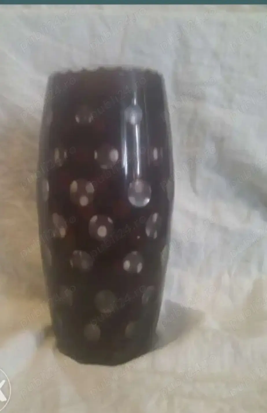 Vaze de cristal  roșu 