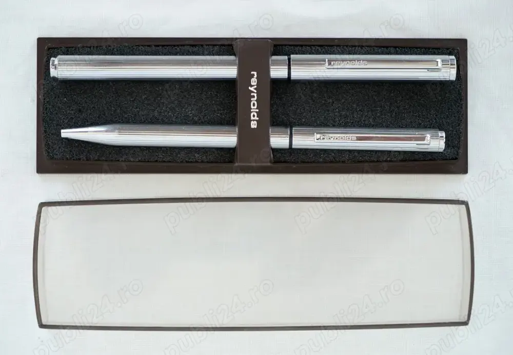 Set stilou si pix Reynolds, elegant, stare excelenta