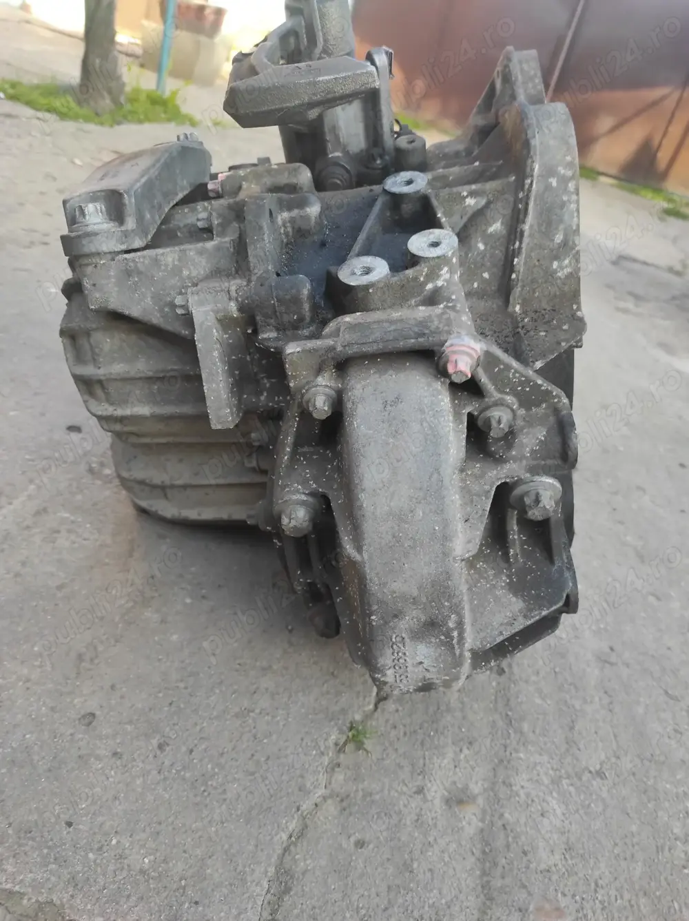 cutie opel astra h 1,3 diesel 6 viteze