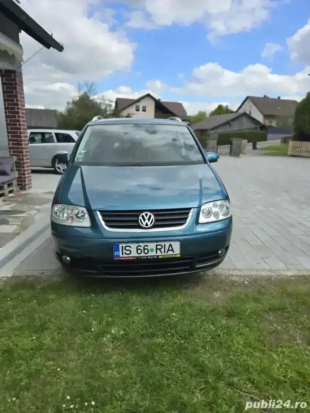 VW Touran 