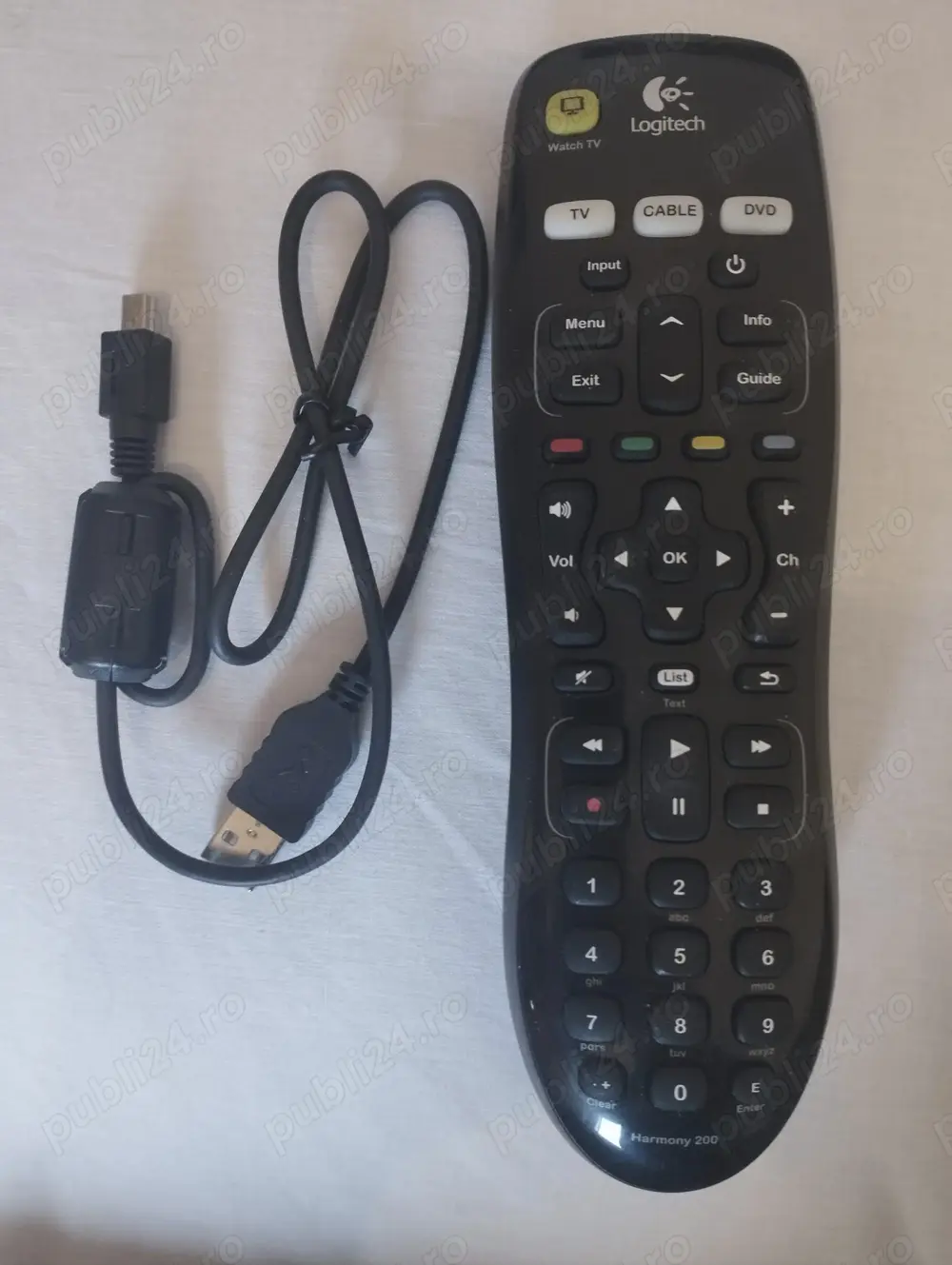 Telecomanda programabila 3 in 1 Logitech Harmony 200