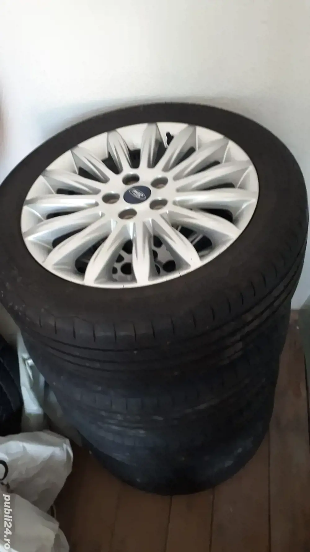 Set jenti aliaj cu anvelope de vară 5x108x17