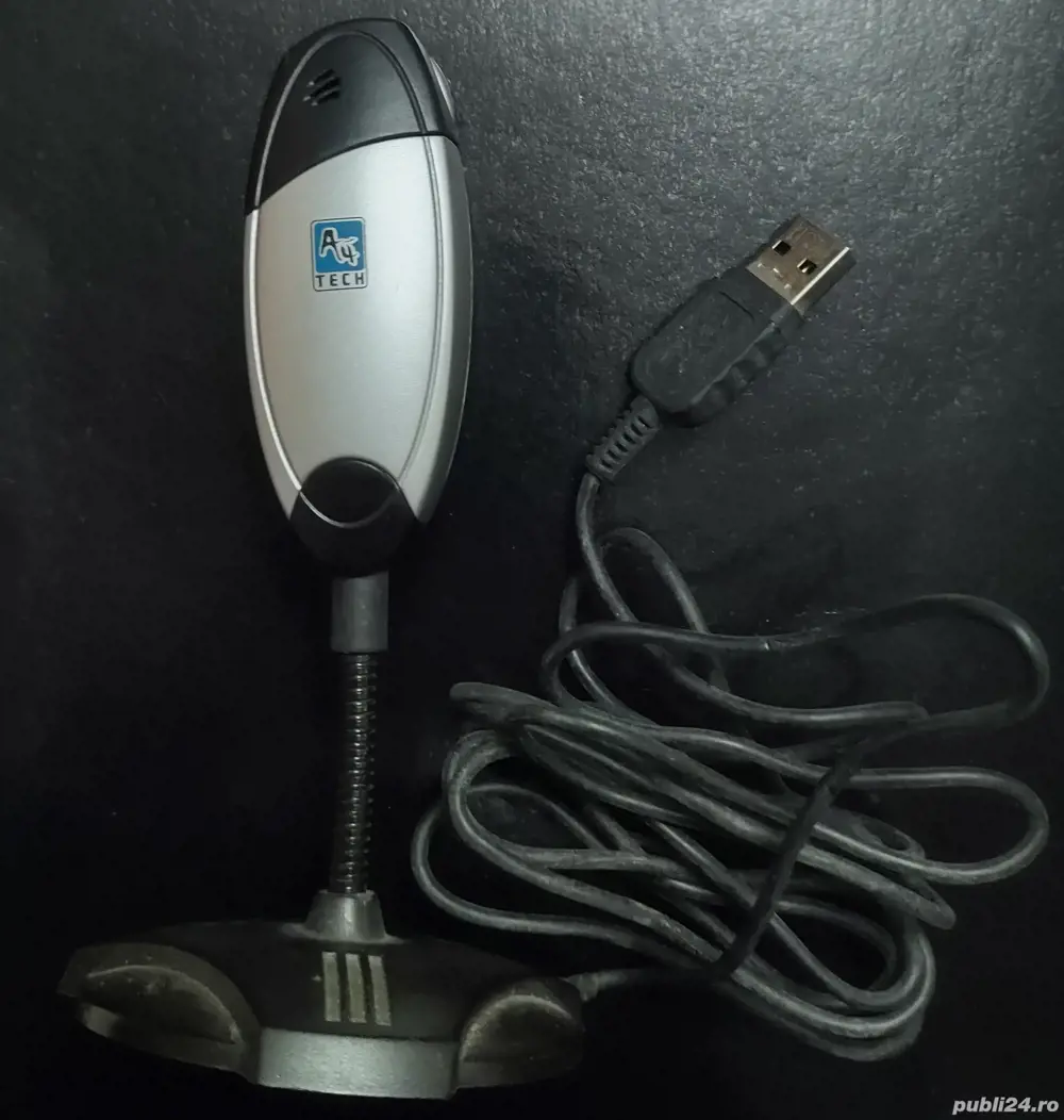 vând cameră web cu microfon 