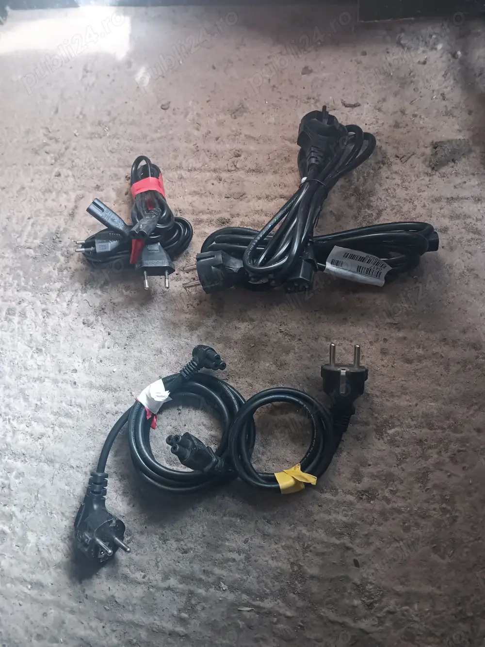 Cabluri alimentare pc,laptop,tv