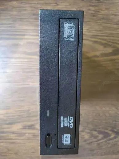 Procesor intel i3 3,30GHz, CD-DVD Writer, ventilator, cabluri PC, rami