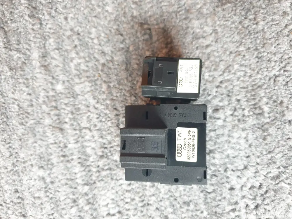 Buton/comutator actionare geamuri Audi A4