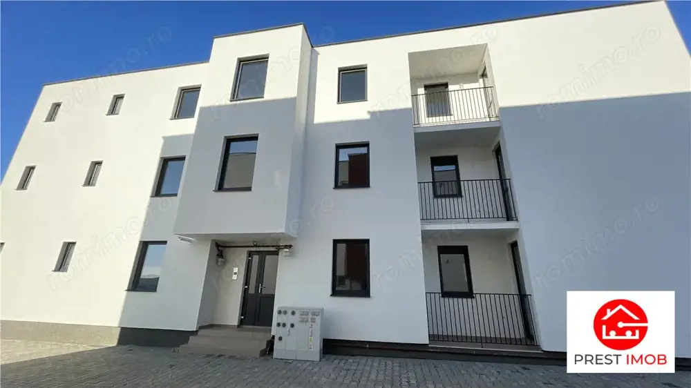 Apartament cu 3 camere la stadiul semifinisat in Cristesti, zona Materom