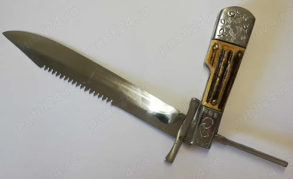 Obiect pliabil,briceag de vanatoare,de colectie,an 1997,inscriptie SCORPION