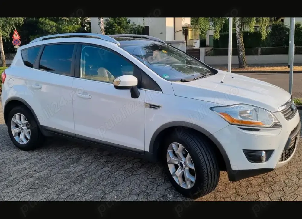 Vând Ford Kuga
