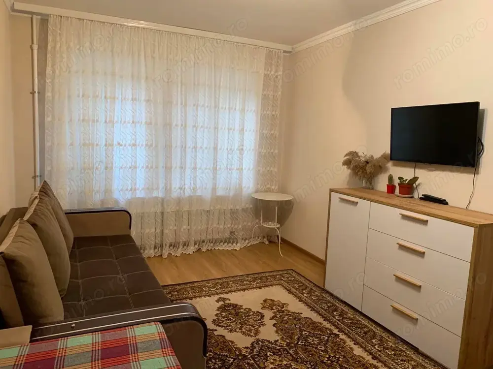 De inchiriat garsoniera in zona Dacia