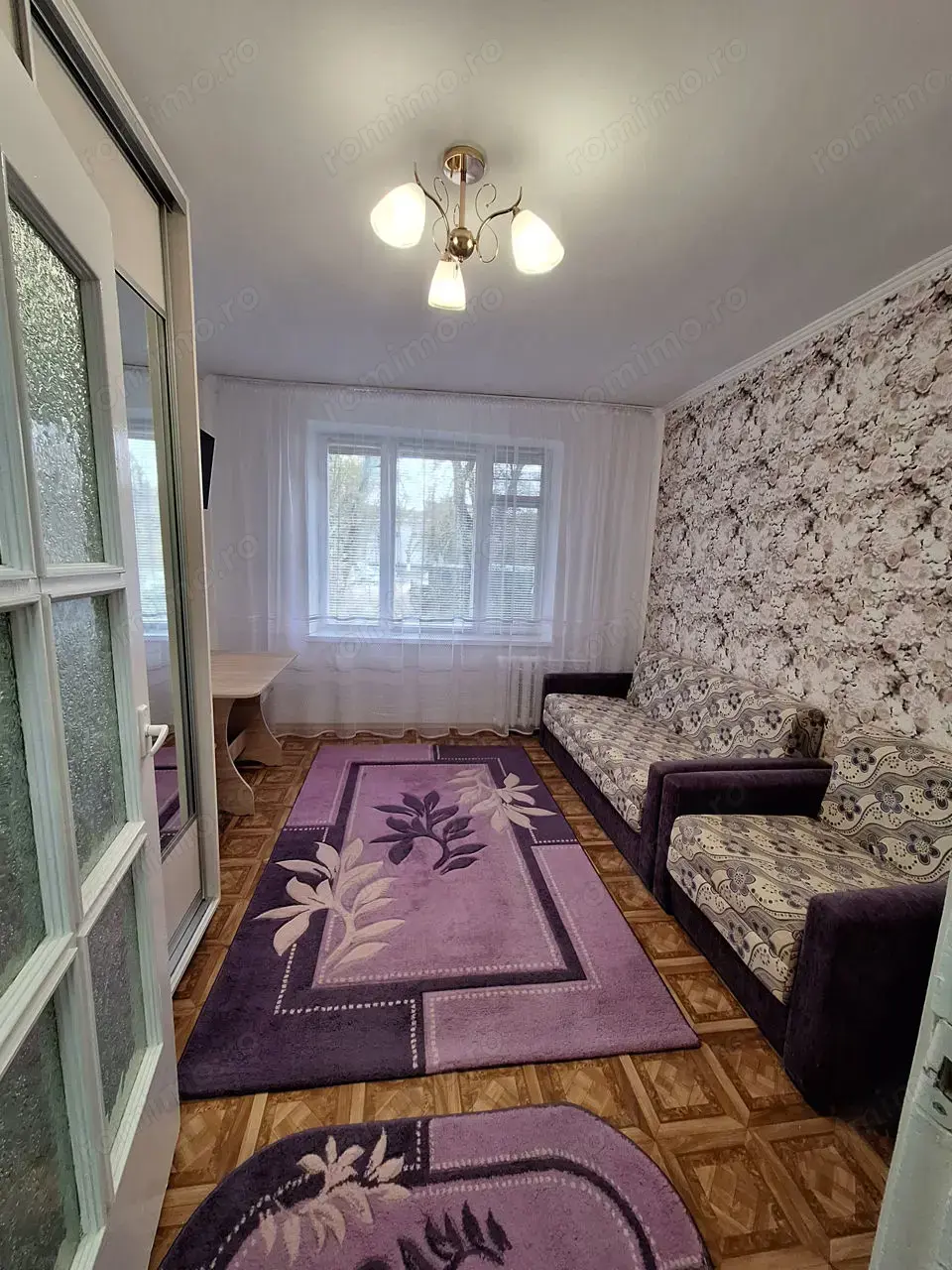 Garsoniera de inchiriat  in zona Rahova