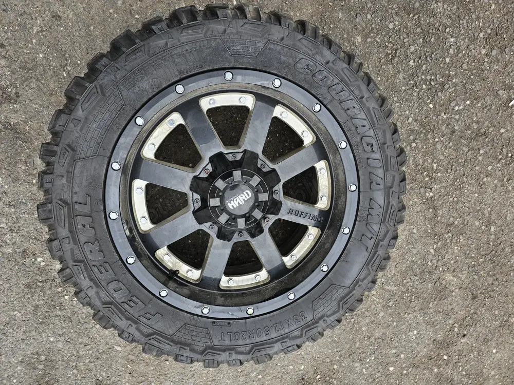 Jeep Jenti Anvelope Wrangler,Grand Cheroche,33x12,50R 20LT Org.Canada