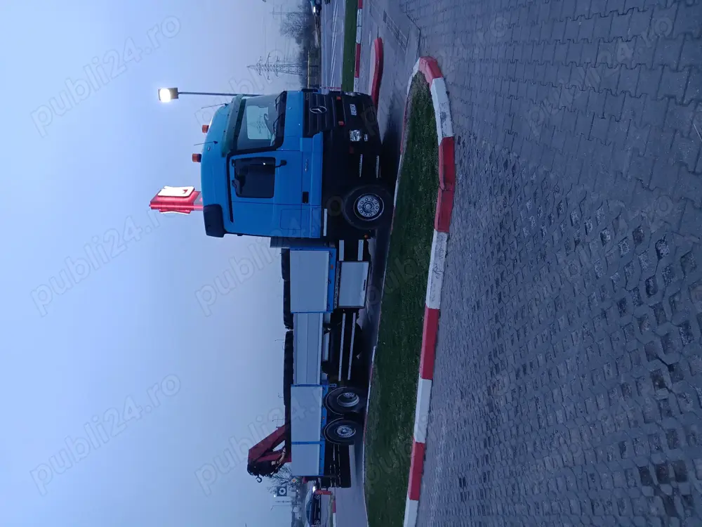 Vand camion macara Mercedes Actros 