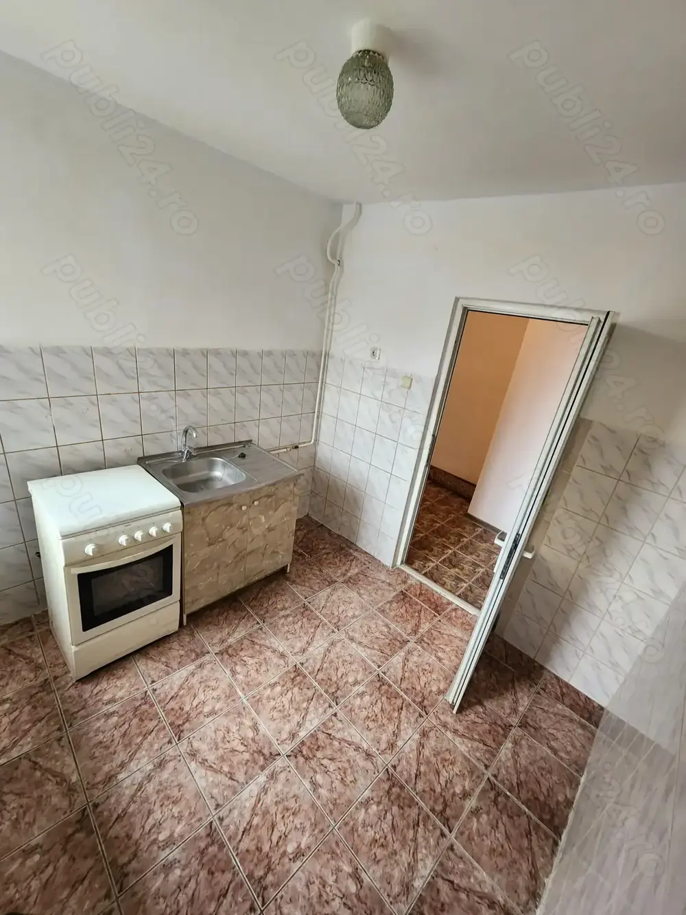 Apartament 2 camere Ultracentral parter (Tribunal) 