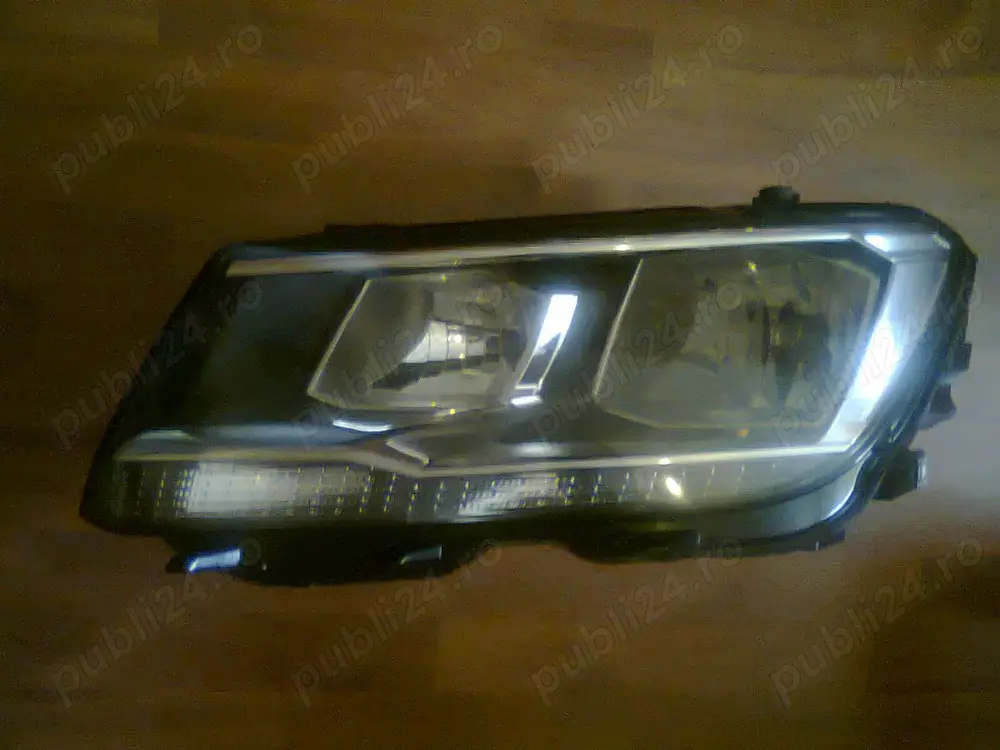 Faruri VW Tiguan 2(2016-) 5NB941005B