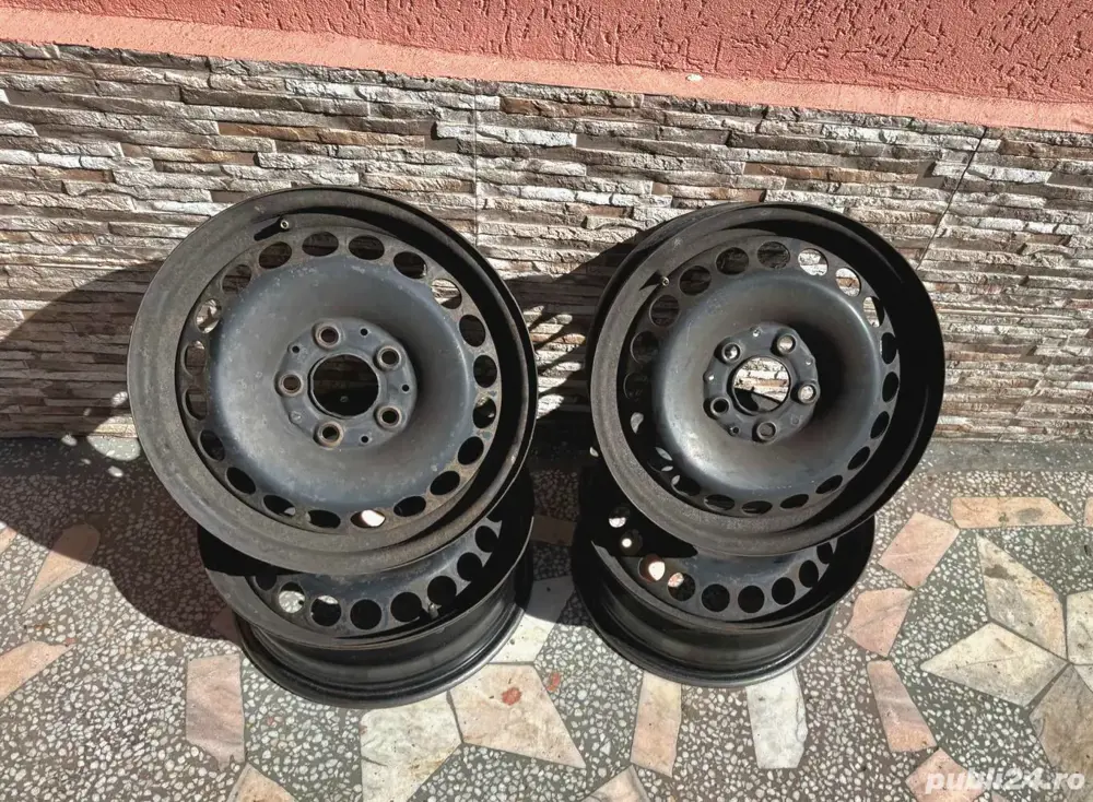 Vând Jante de tablă originale Mercedes 