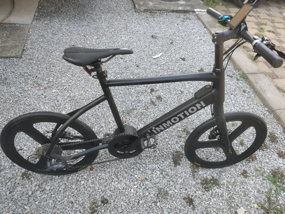 Bicicleta electrica E-Bike Inmotion carbon ultralight