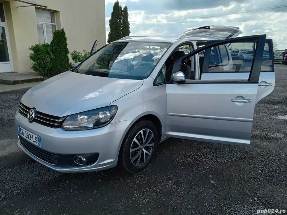 Vand VW Touran 1.6 TDI an 2012