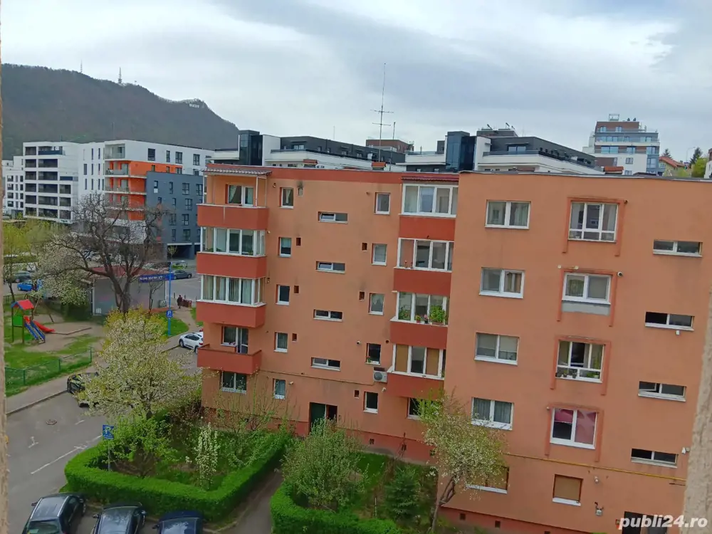 Apartament 3 camere. 
