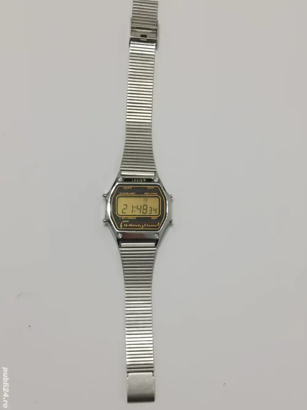 Vand ceas de mana cu melodii