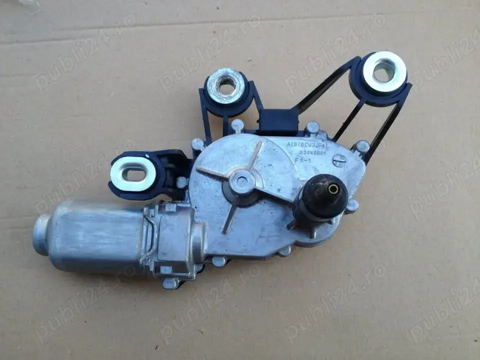 Motoras stergator haion 5j7955711A Skoda fabia 2