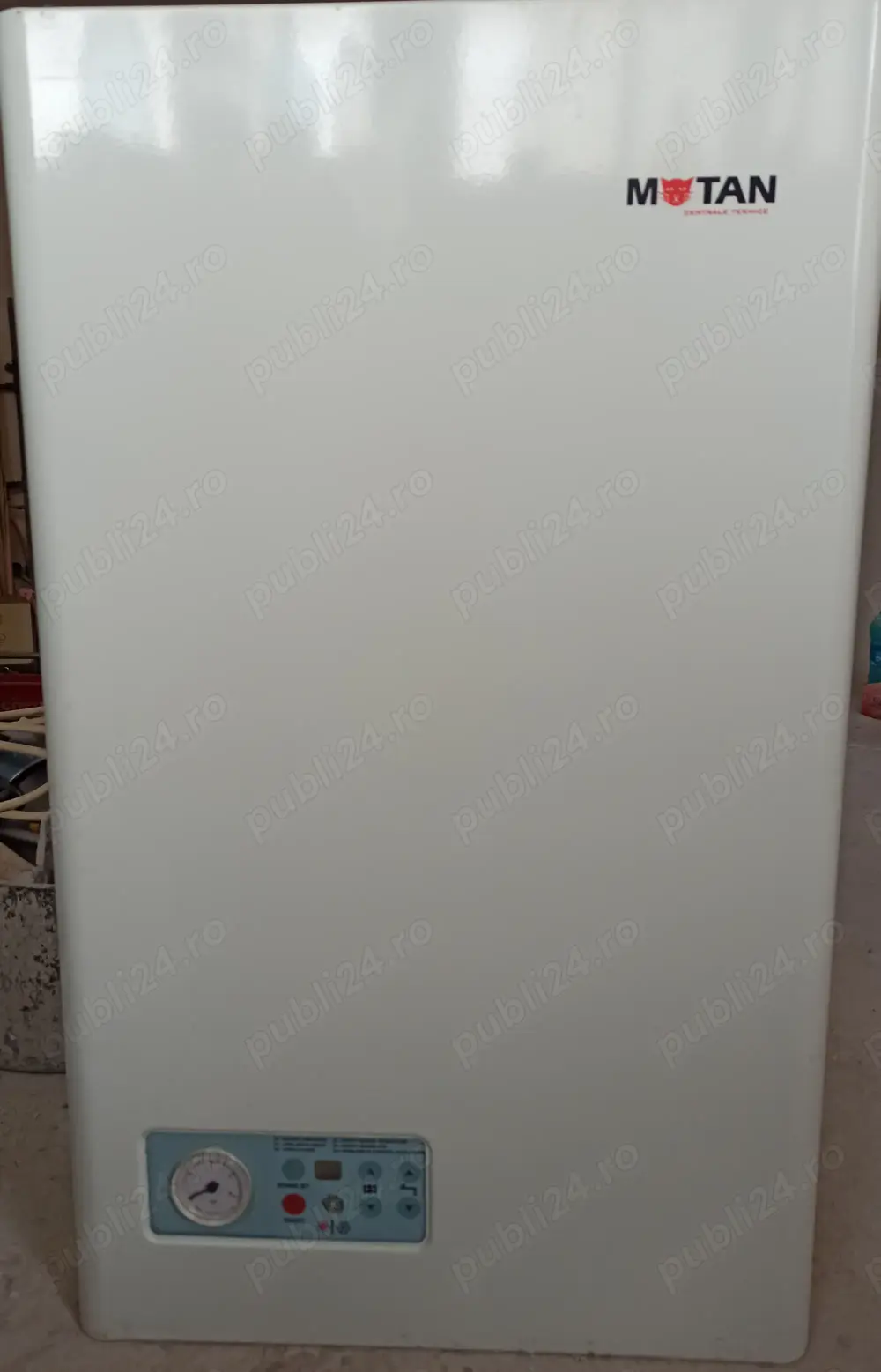 Vând centrala termica Motan pe gaz