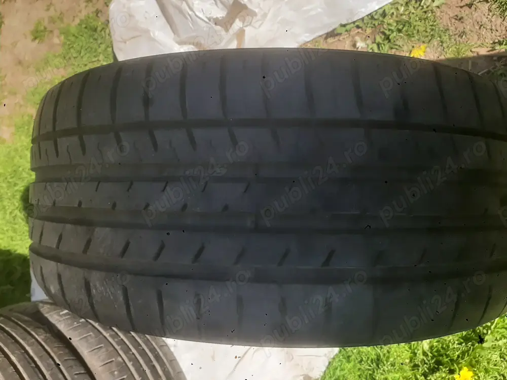 anvelopa kumho 245/35/20 vara