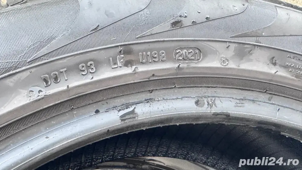 Anvelope Pirelli 235/50R19 V99 
