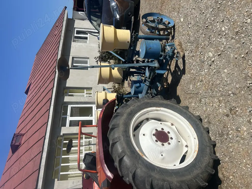 vand tractor fiat 550  vand tractor fiat 550