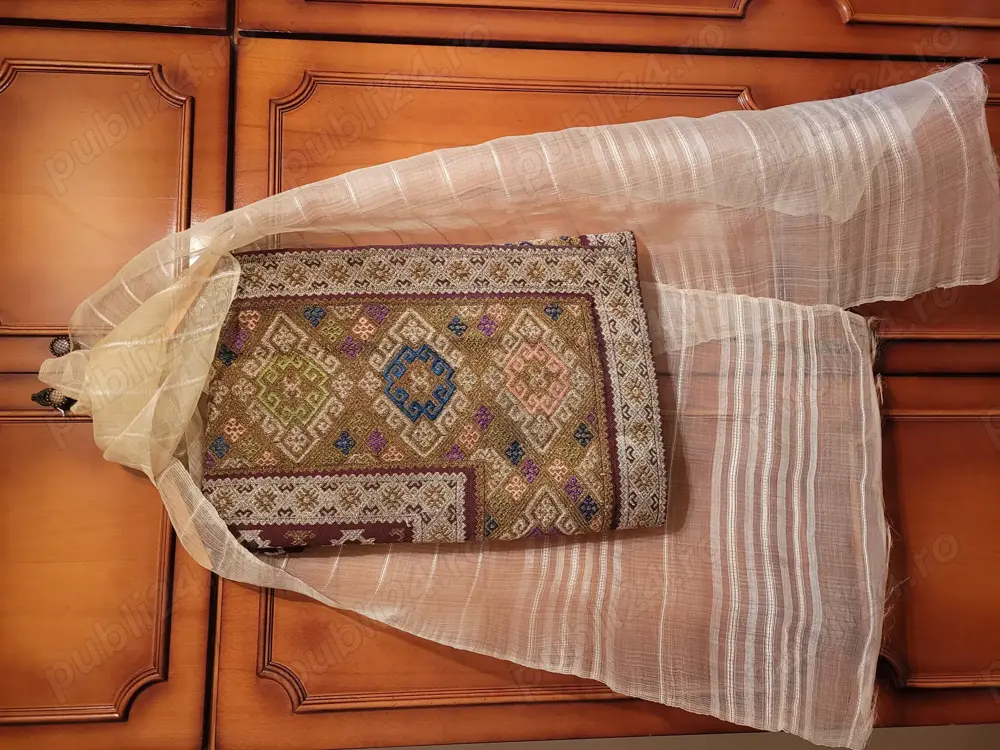 Vând costum popular complet zona Mehedinți