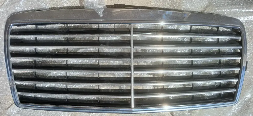 Grila Avantgarde Mercedes W124