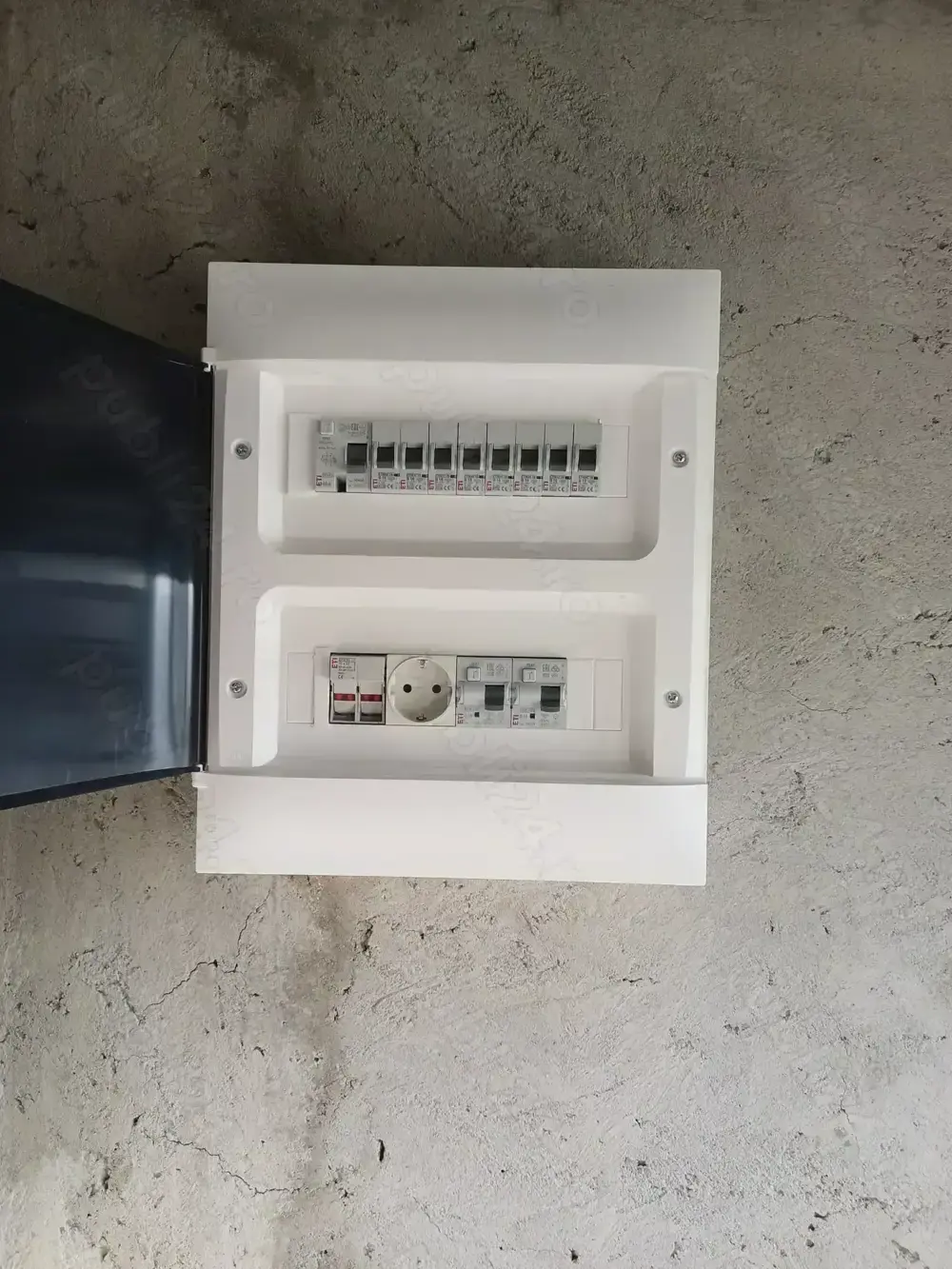 Electrician autorizat