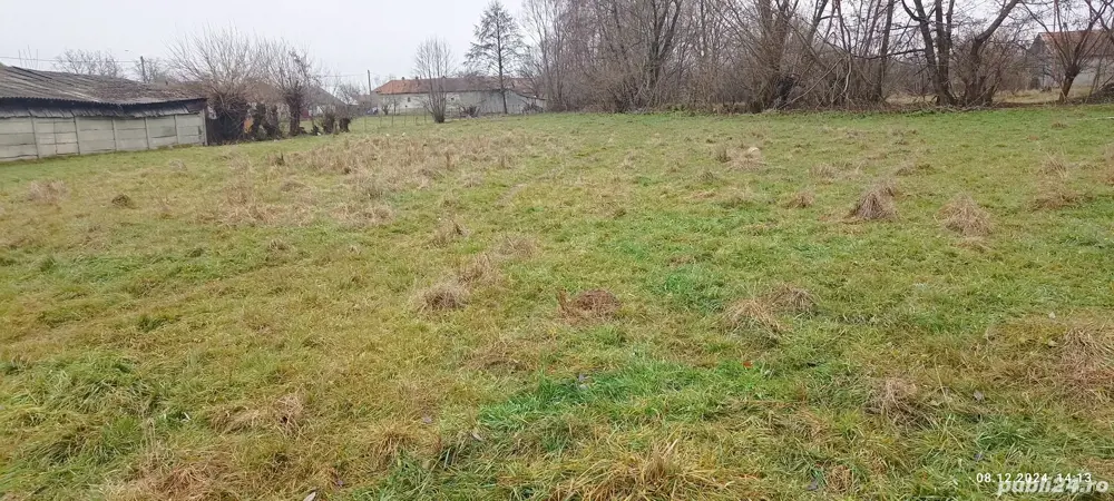 Teren de Vinzare în Sâmbăta  de Sus 