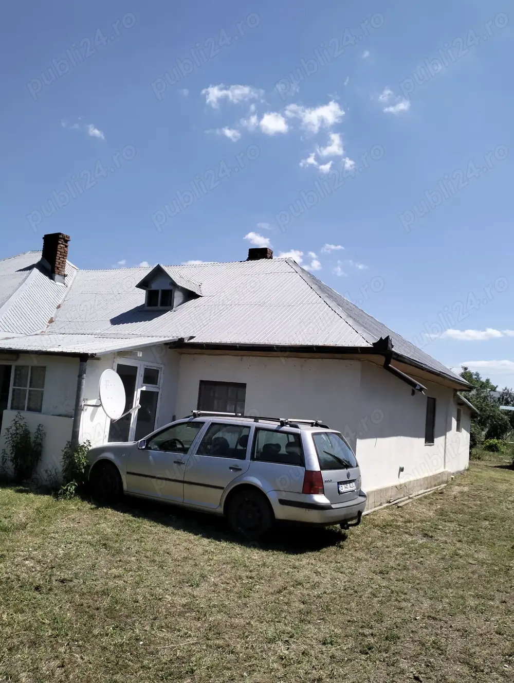 Vând casă cu 2 intrări separate   2 și 3 camere cu toate dotările