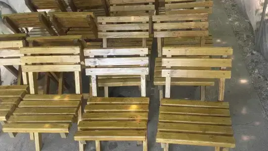 Scaune din lemn Scaun (Taburet)