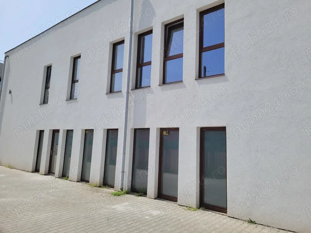 Proprietar ofer spre inchiriere spatiu comercial 