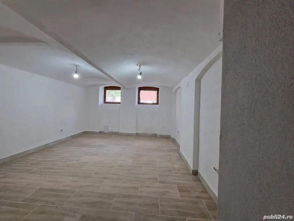 Spațiu perfect pentru birouri, locuință 