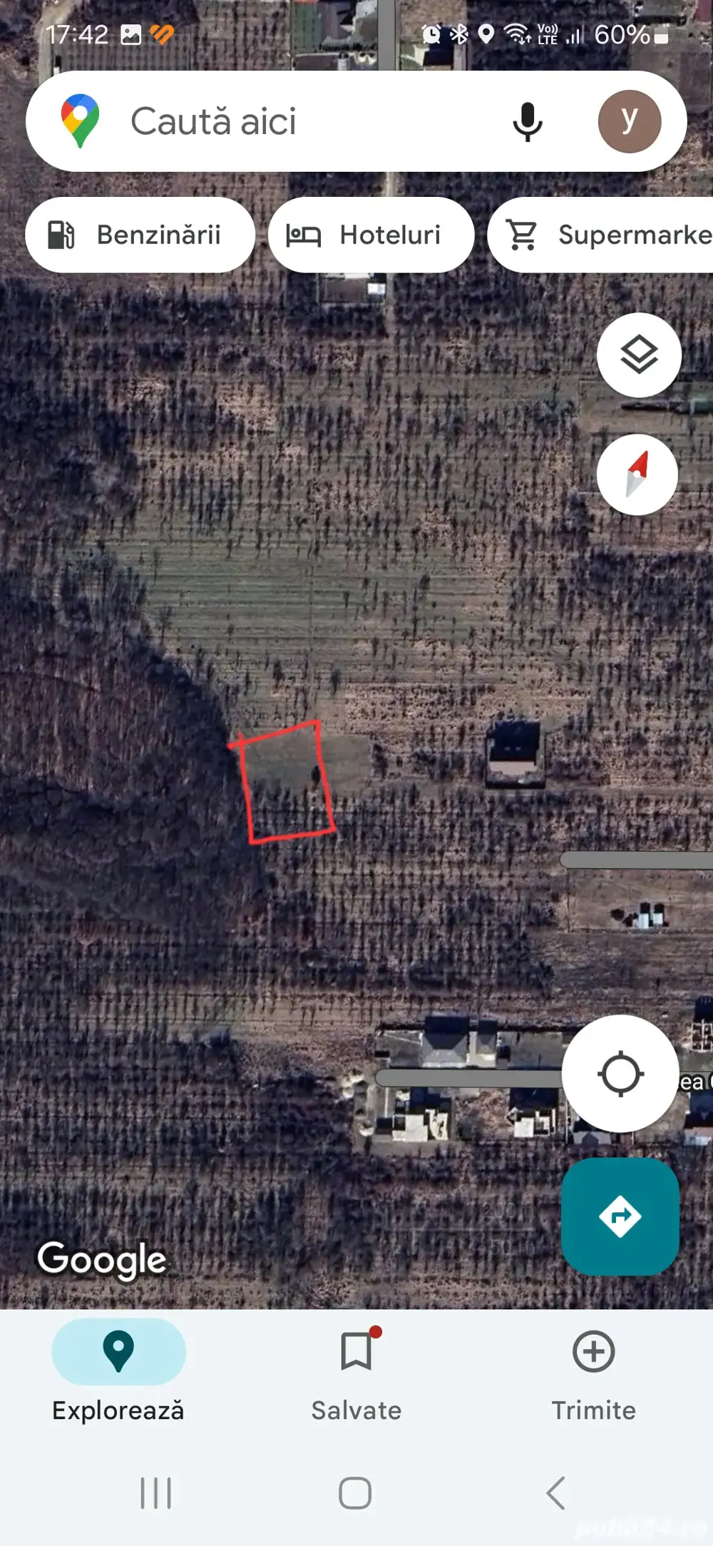 Vând teren intravilan 