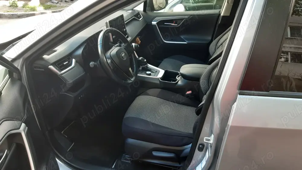 Toyota RAV4, 2.0, 4x4, 175 CP