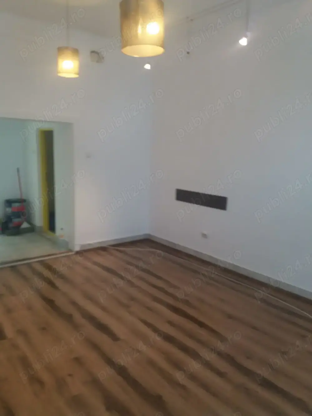 Spre inchiriere spatiu comercial ultracentral, Arad, zona Podgoria