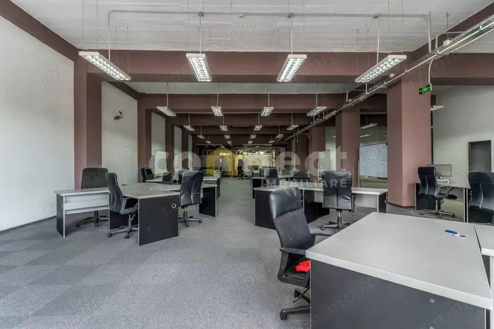 Spațiu de birouri de 1,050mp de închiriat în zona Central
