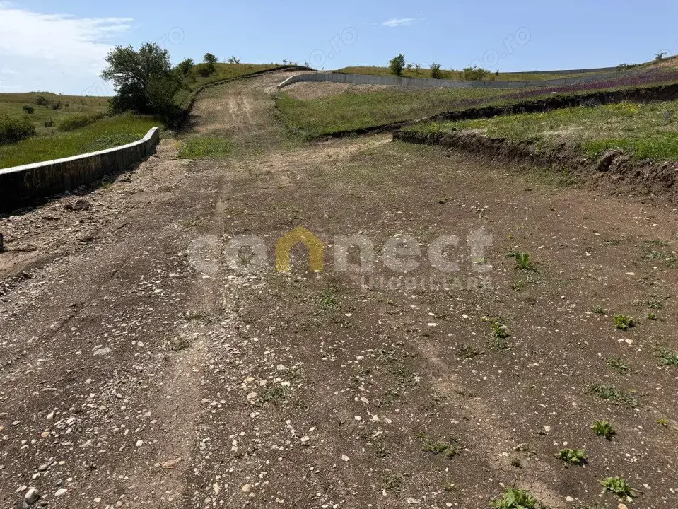 Vanzare teren pentru casa/duplex cu PUZ, la 6 min de Cluj-Napoca