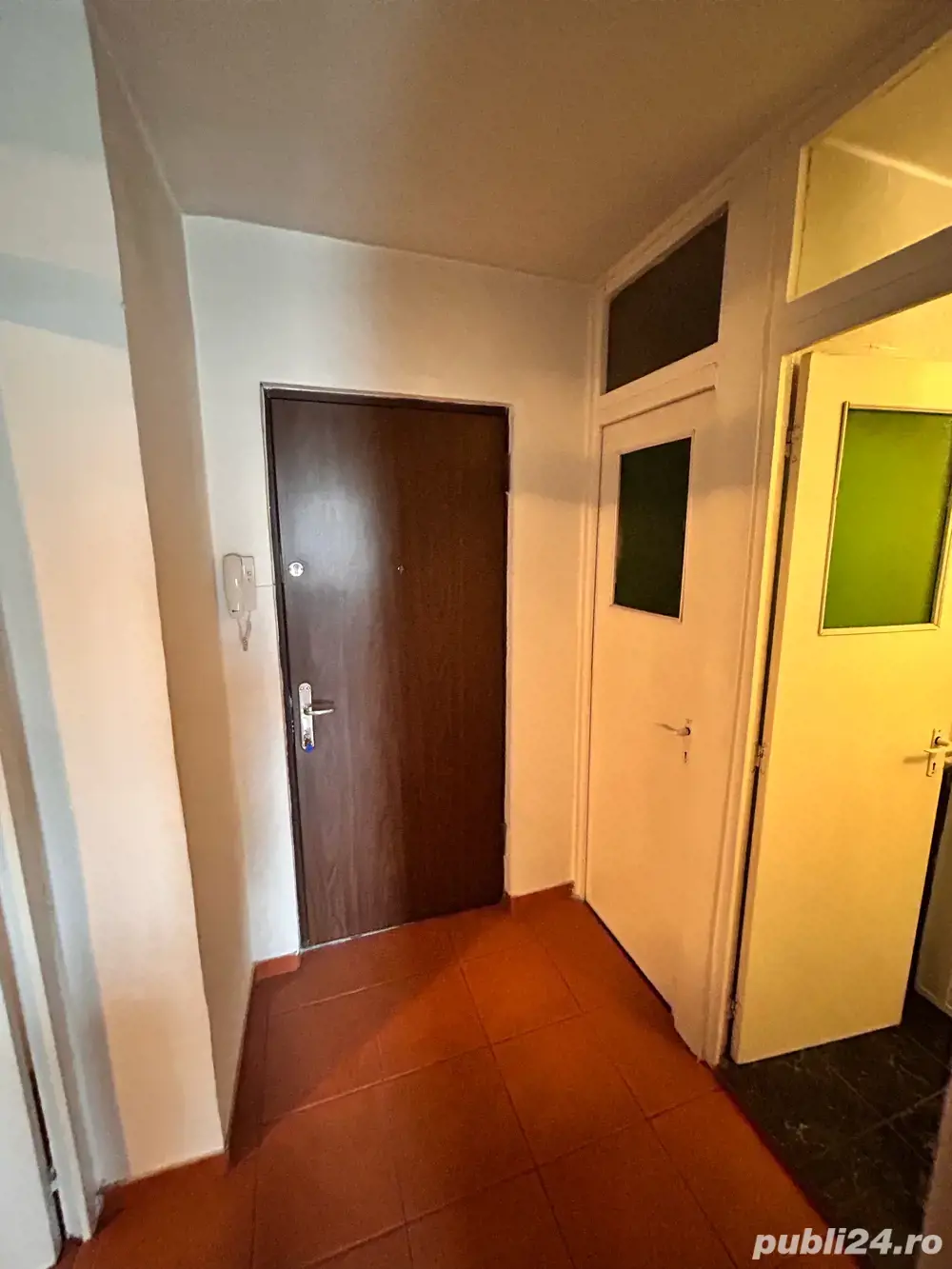 Garsoniera zona Decebal