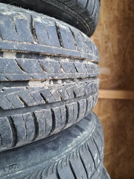 roti 4x100 cu cauciucuri de vara foarte bune