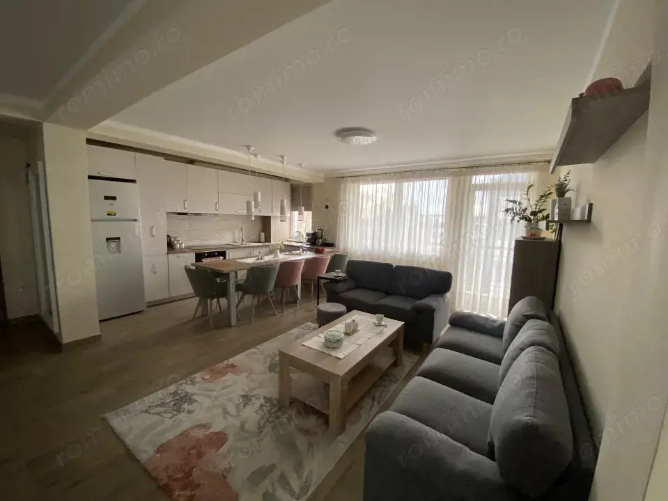 Apartament de vanzare cu 3 camere, 87mp, la cheie cu parcare