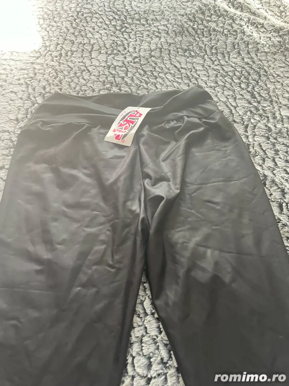 Iegari tip piele neagra,noi,mar L