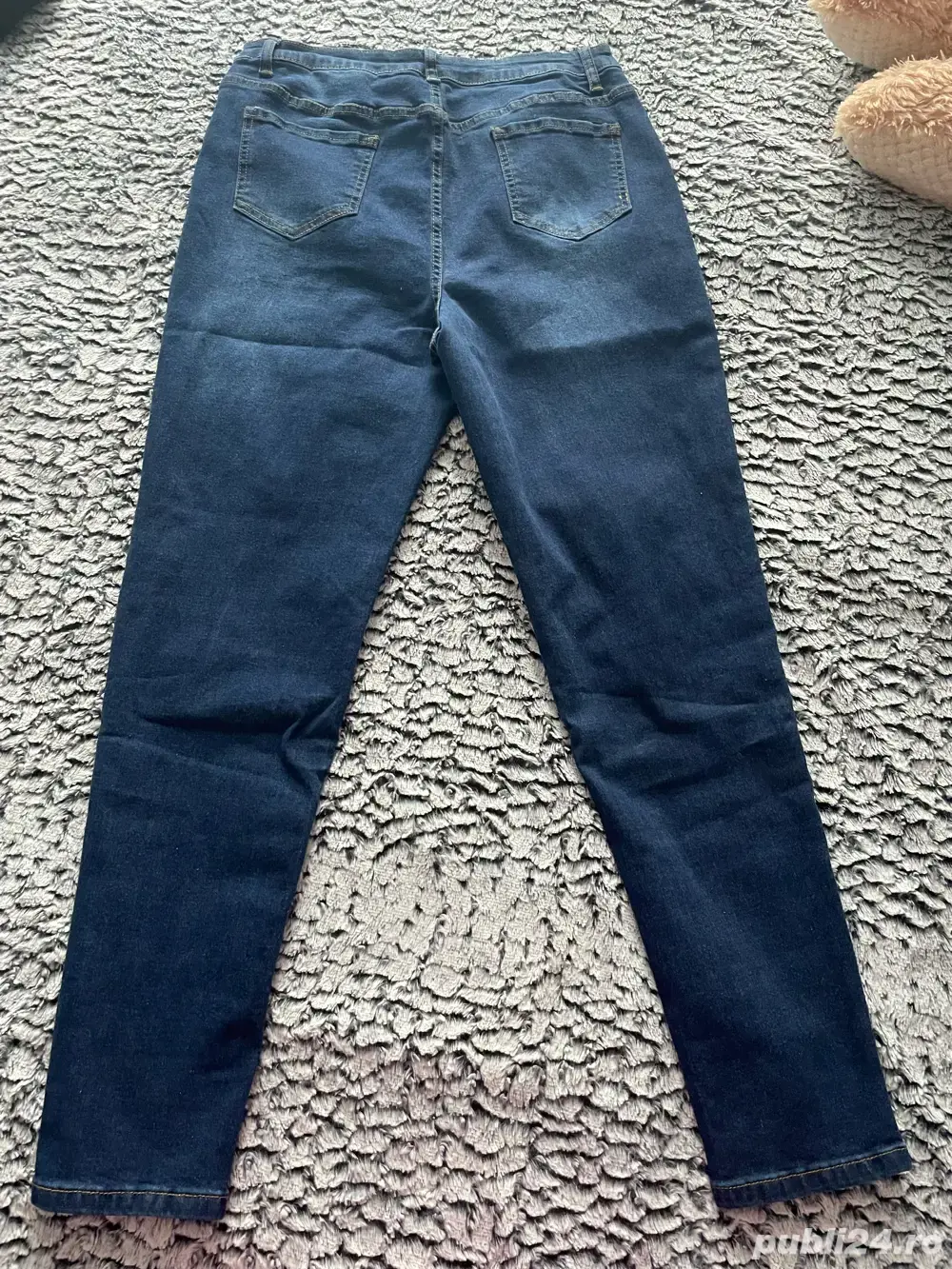 Blugi skinny noi,mar L