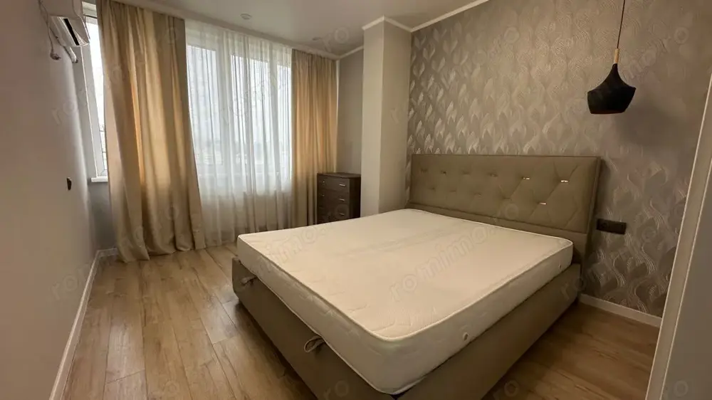 De vanzare apartament cu 2 camere in zona Dambovita