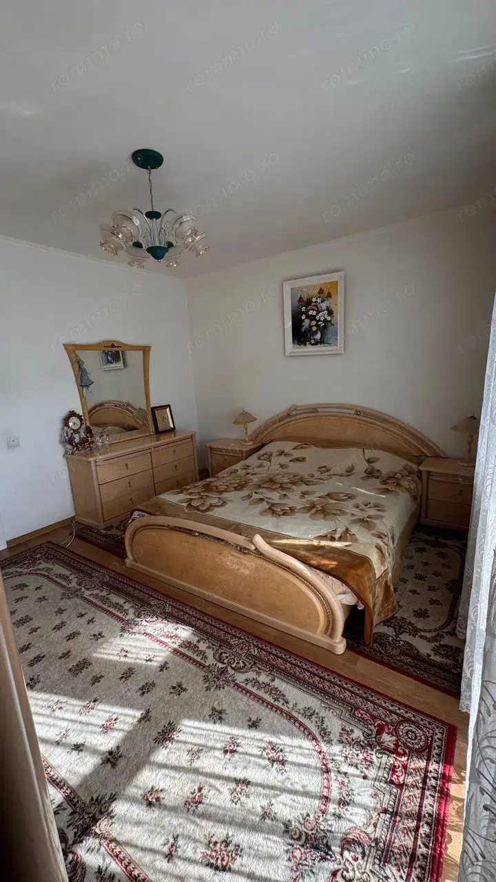 De vanzare apartament cu 2 camere zona Dacia